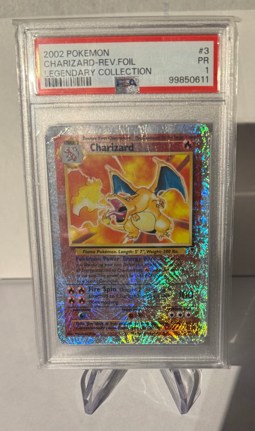 Pokémon Charizard Rev Foil 3 Legendary Collection PSA10